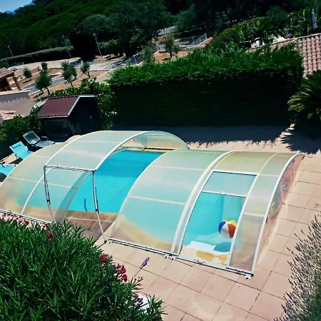 Piscine Dans Une Provencale شقة *
